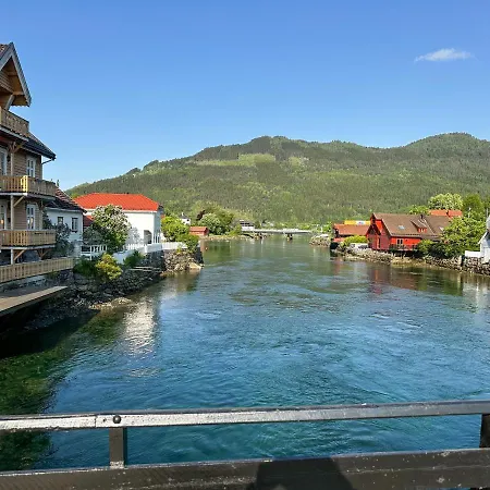 House - & Hotel 4*