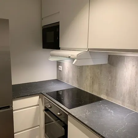 Hotell House - & 4*