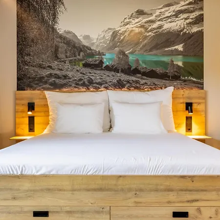 Hotell House - & Stryn