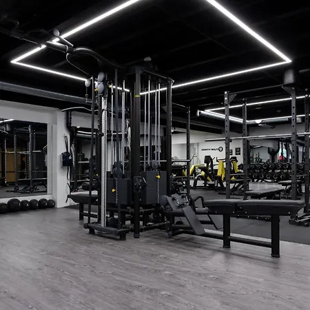 Отель House Стрюн