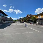 House Hotel